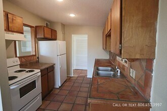 2516 64th St in Lubbock, TX - Building Photo - Building Photo