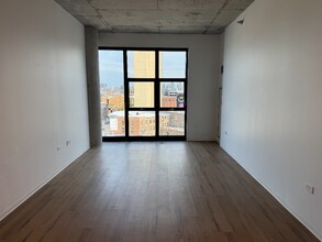 1601 W Division St in Chicago, IL - Building Photo - Building Photo