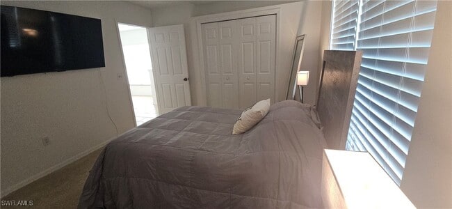 property at 5435 Worthington Ln