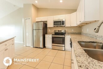 2211 NE 5th Ave in Cape Coral, FL - Building Photo - Building Photo
