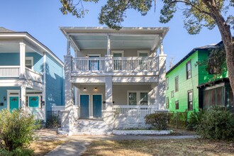 1114 E Anderson St in Savannah, GA - Foto de edificio - Building Photo