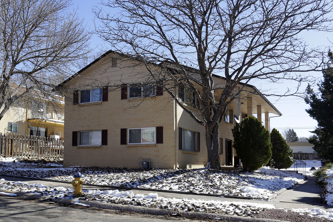 1803 Monteagle St in Colorado Springs, CO - Building Photo