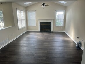 185 Harriet Ct in Newark, DE - Building Photo - Building Photo