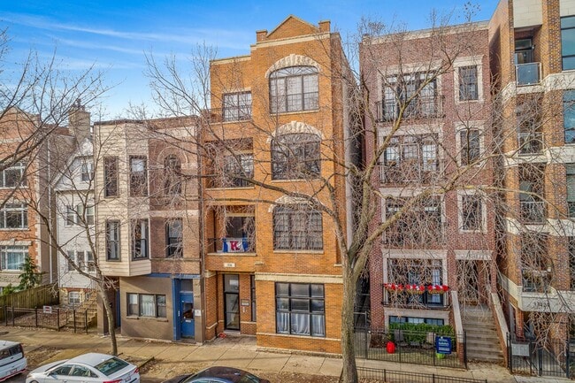 property at 3338 N Sheffield Ave