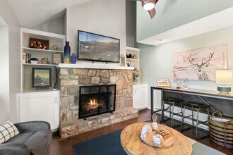 108 Northridge Rd in Beech Mountain, NC - Building Photo - Building Photo