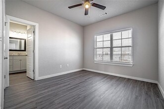 3101 SW Garrison Ln in Bentonville, AR - Building Photo - Building Photo