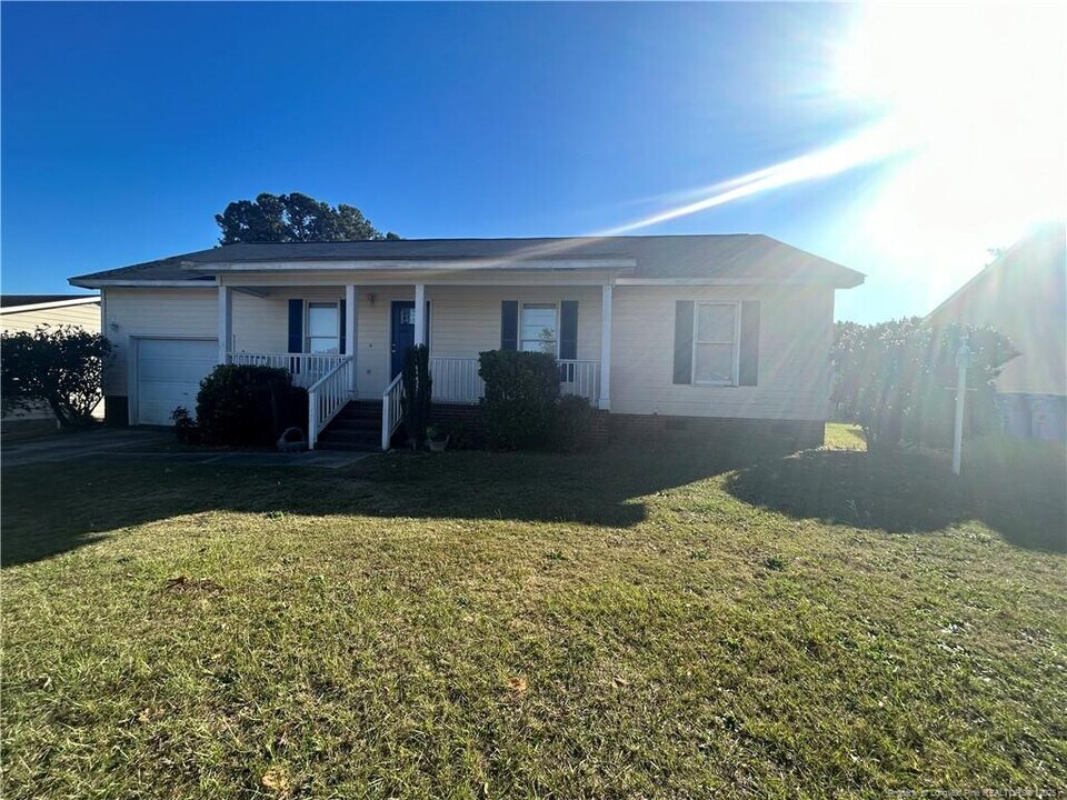 4915 Paulsun Dr in Fayetteville, NC - Building Photo