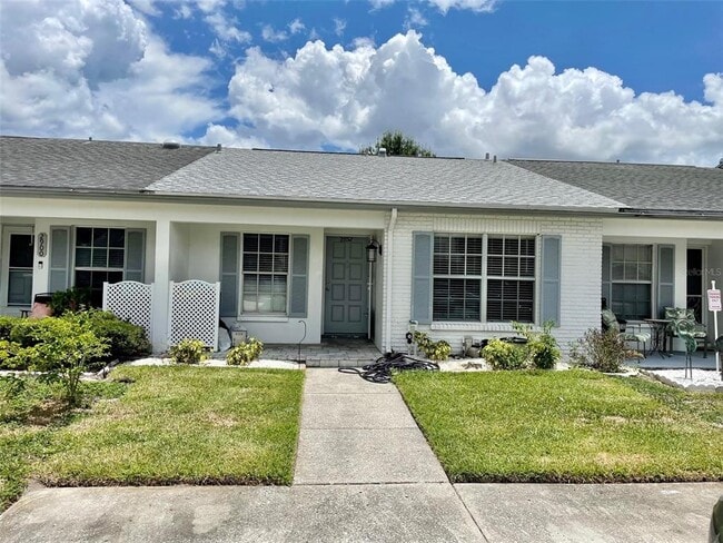 2852 Stillwell Ct in New Port Richey, FL - Building Photo - Building Photo