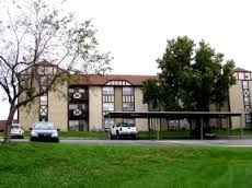 Stonewood Apartments in Kansas City, MO - Building Photo