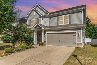 2383 Palmdale Walk Dr in Fort Mill, SC - Building Photo - Building Photo