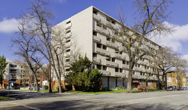 Madison Tower (55+) in Stockton, CA - Building Photo - Building Photo