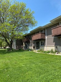 2111 Refset Drive in Janesville, WI - Foto de edificio - Interior Photo