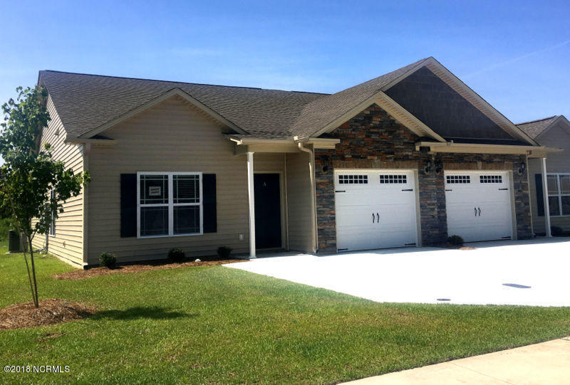 2301 Sweet Bay Drive. in Greenville, NC - Building Photo
