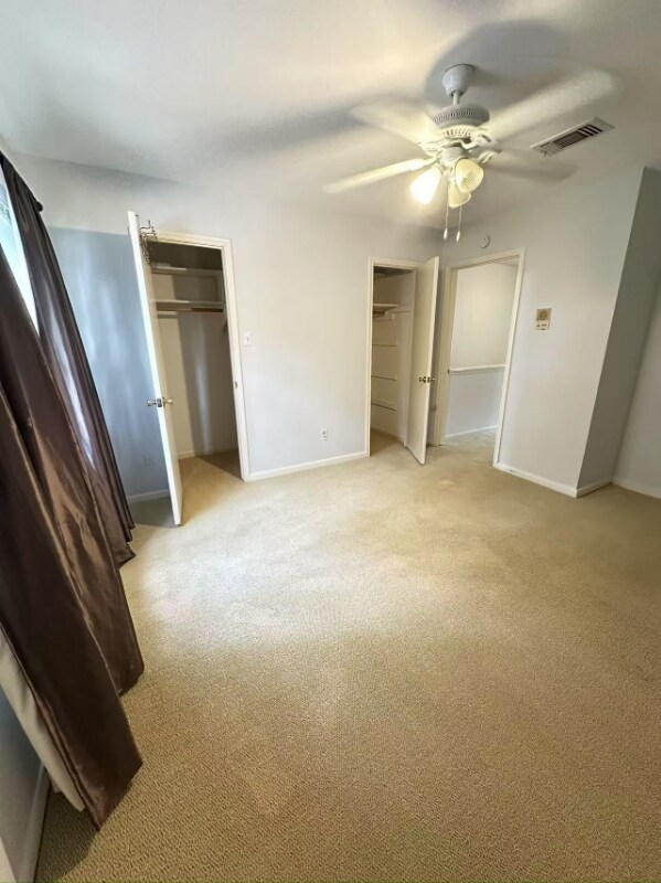 2216 Winrock Blvd in Houston, TX - Building Photo - Building Photo