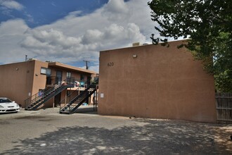 618 Chama St SE in Albuquerque, NM - Building Photo - Building Photo