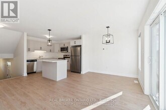 47 Staples Blvd in Smiths Falls, ON - Building Photo - Building Photo