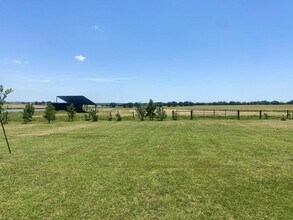 452 Co Rd 205 in Caldwell, TX - Building Photo - Building Photo