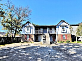 2917 Wimberly Dr SW in Decatur, AL - Building Photo
