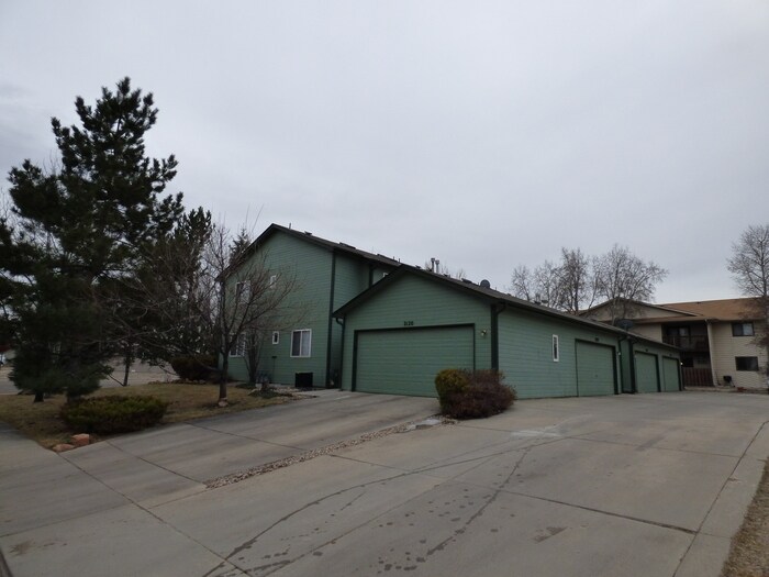 2124 3rd St SW in Loveland, CO - Building Photo