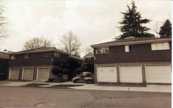 807-817 SE 29th Ave in Portland, OR - Building Photo - Building Photo