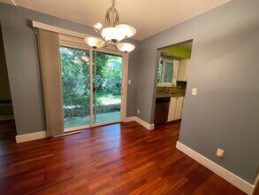 6801 SW Terri Ct in Portland, OR - Building Photo - Building Photo