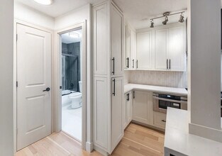 1339 N Dearborn St, Unit 2B in Chicago, IL - Foto de edificio - Building Photo