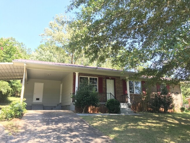 property at 330 Monte Vista Rd