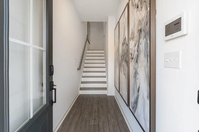 521 Meadows Ln in Lawrenceville, GA - Building Photo - Building Photo