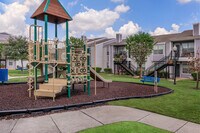 HollyView Apartments photo'