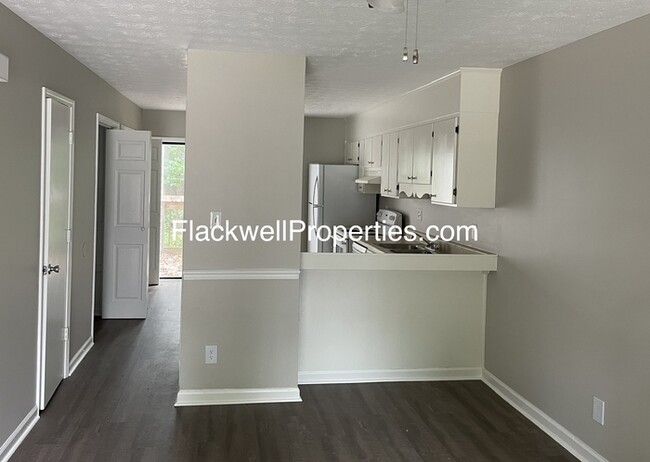 property at 5157 Spring St