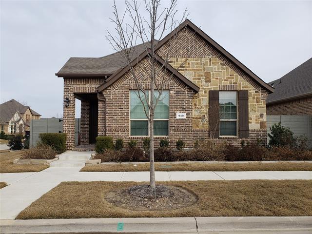 property at 940 Parkside Dr