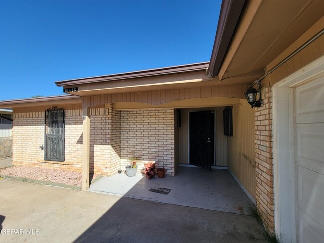 10416 Lambda Dr in El Paso, TX - Building Photo - Building Photo