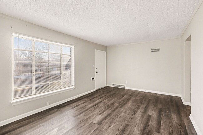 property at 6230 Agnes Ave
