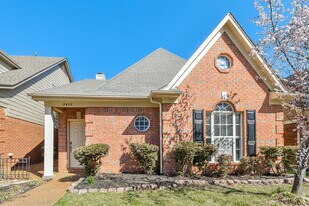 7452 Dal Whinnie Trail in Cordova, TN - Building Photo