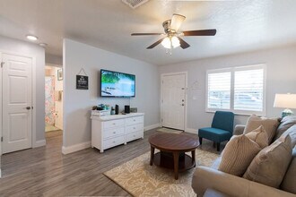 120 Boskind Rd in Indialantic, FL - Building Photo - Building Photo