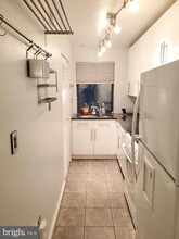 3821 Davis Pl NW, Unit 5 in Washington, DC - Building Photo - Building Photo