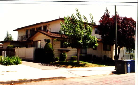 5149 Lapa Dr in San Jose, CA - Foto de edificio - Building Photo