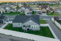 14088 S Maria Way in Herriman, UT - Foto de edificio - Building Photo