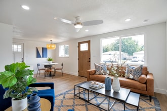 6933 W 52nd Pl in Arvada, CO - Building Photo - Building Photo