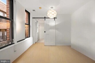 1842 California St NW in Washington, DC - Building Photo - Building Photo