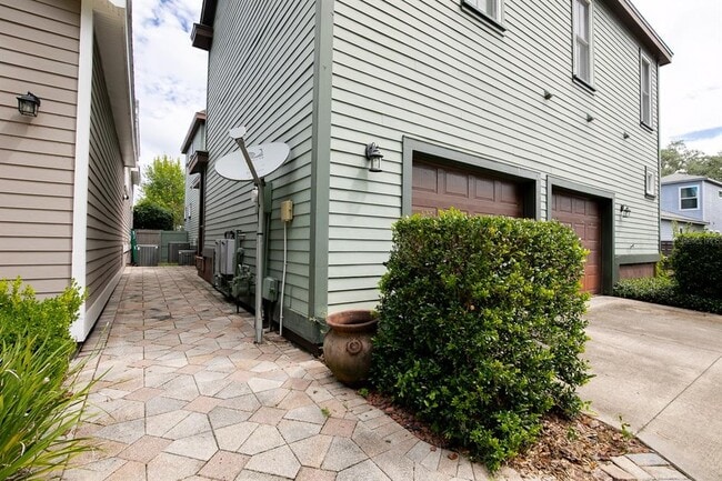 7429 SW 66th Ln in Gainesville, FL - Building Photo - Building Photo