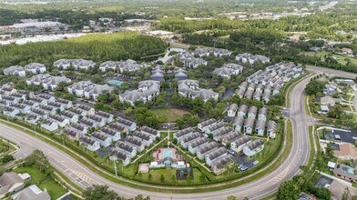 4004 Bangalow Palm Ct in Tampa, FL - Building Photo - Building Photo