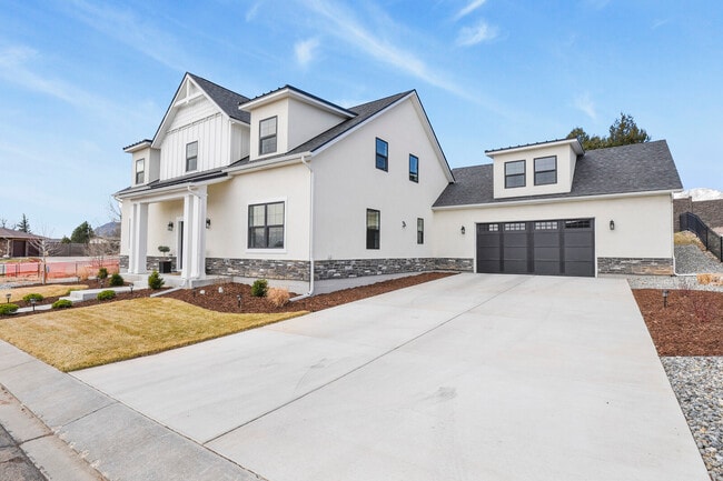 1950 Mesa Park View in Colorado Springs, CO - Building Photo - Building Photo