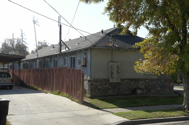 1690 Fir Ave in Atwater, CA - Building Photo - Building Photo