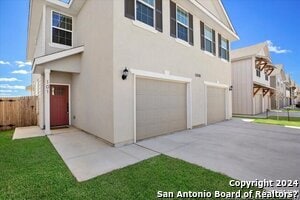 13710 Enzo Gate in San Antonio, TX - Building Photo - Building Photo