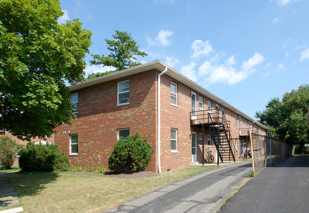 1476 King Ave in Columbus, OH - Building Photo