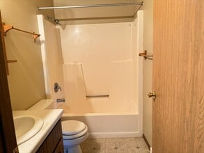 3713 Mangin St in Manitowoc, WI - Building Photo - Building Photo