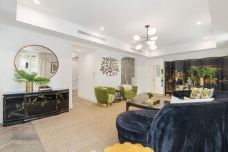 443 Seaview Ave in Palm Beach, FL - Building Photo - Building Photo