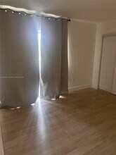 2498 SW 17th Ave in Miami, FL - Building Photo - Building Photo