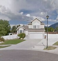 987 E Blue Heron Way in Draper, UT - Building Photo